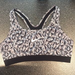 NIKE sports bra